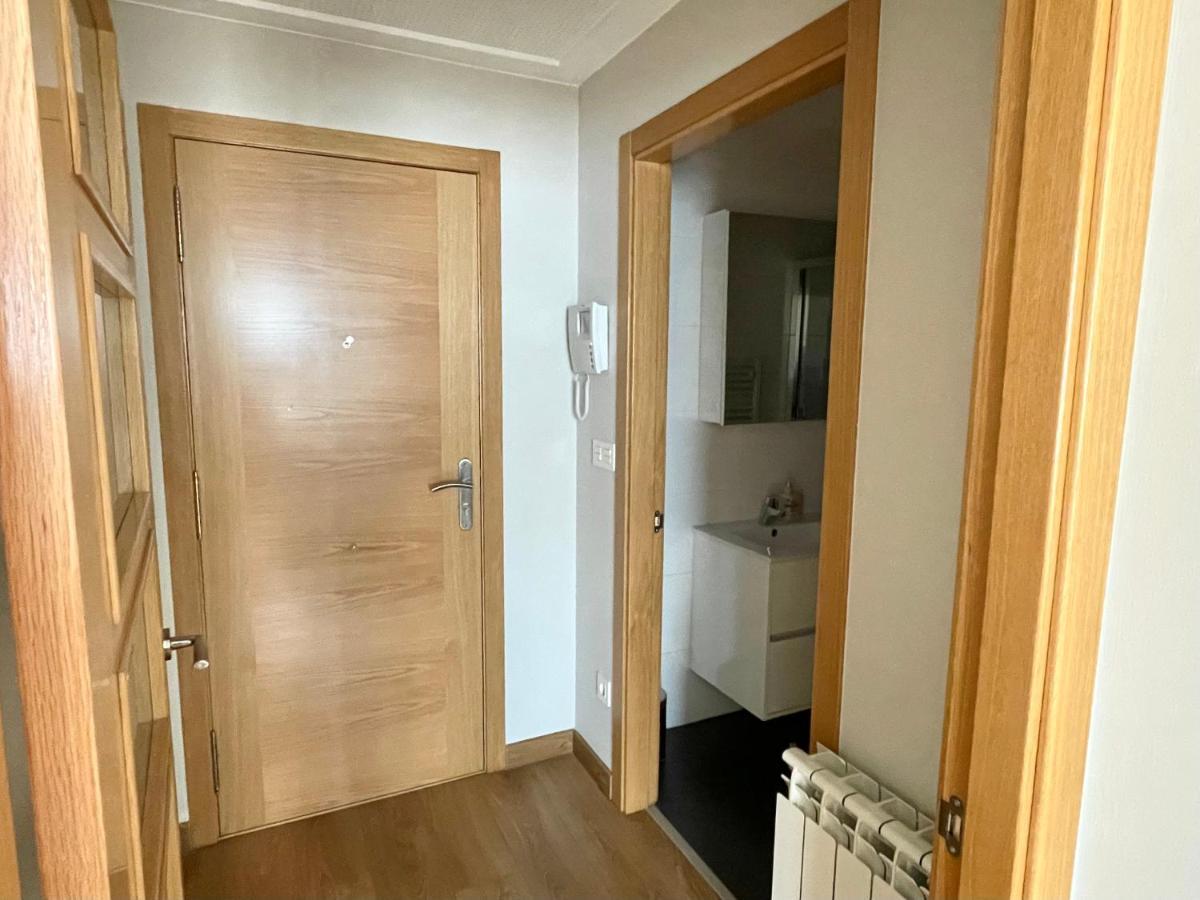 Estudio Centrico 1 Con Terraza Y Parking Privado Ourense Exterior foto