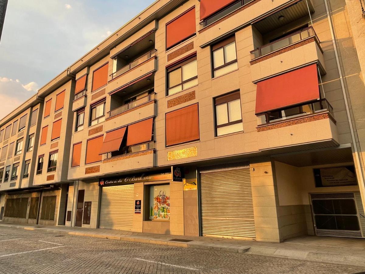 Estudio Centrico 1 Con Terraza Y Parking Privado Ourense Exterior foto